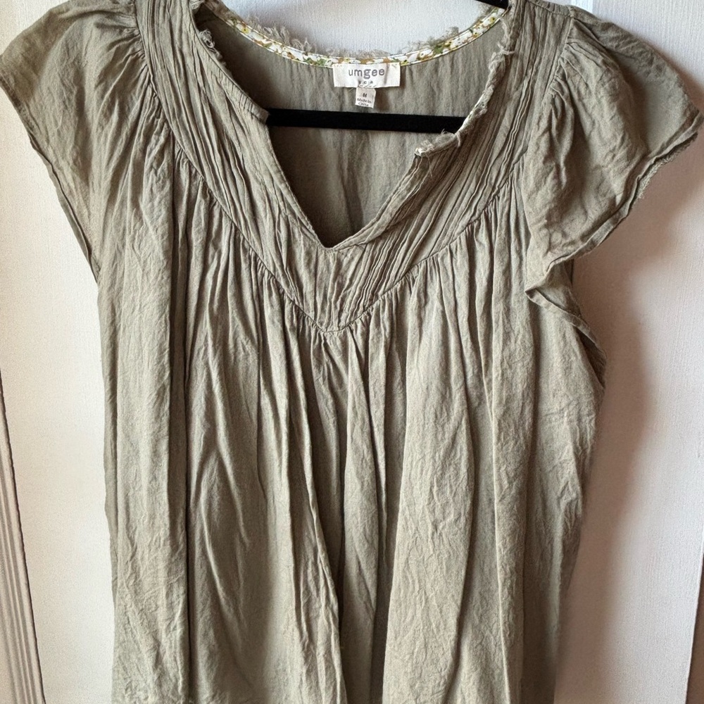 Umgee Shirred Blouse, size M